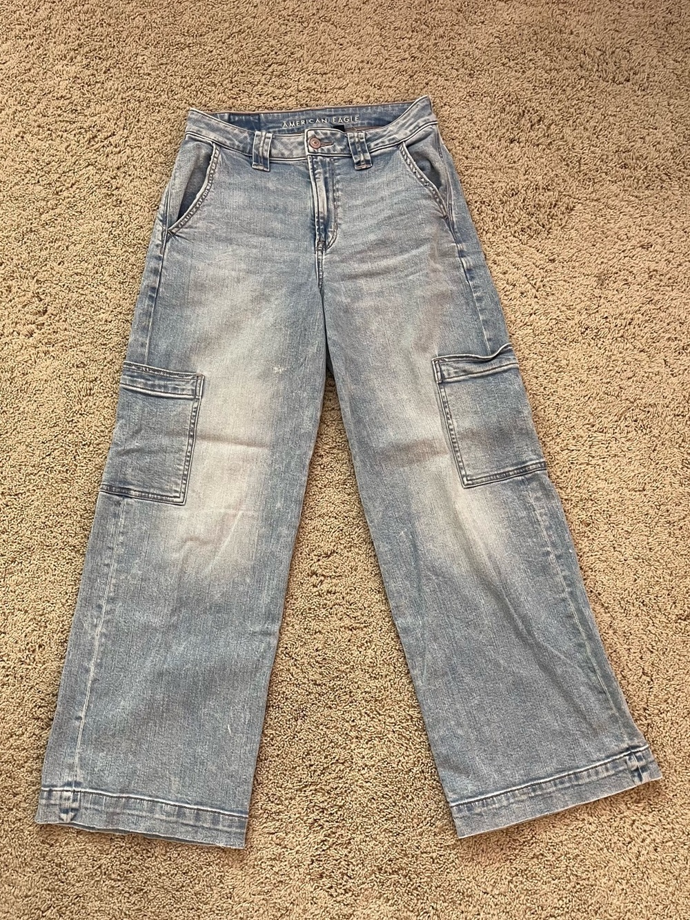 american eagle high waisted cargo jeans